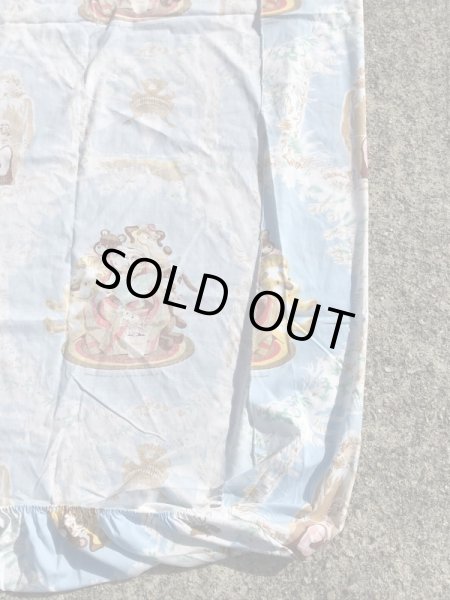 イーティーのツインサイズのビンテージボックスシーツ