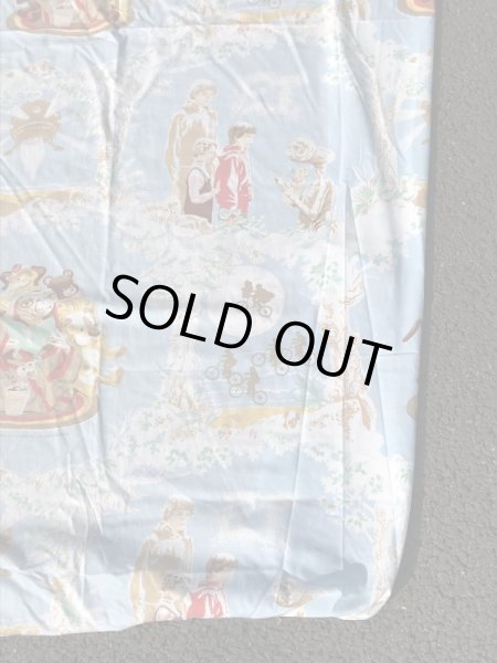 イーティーのツインサイズのビンテージボックスシーツ