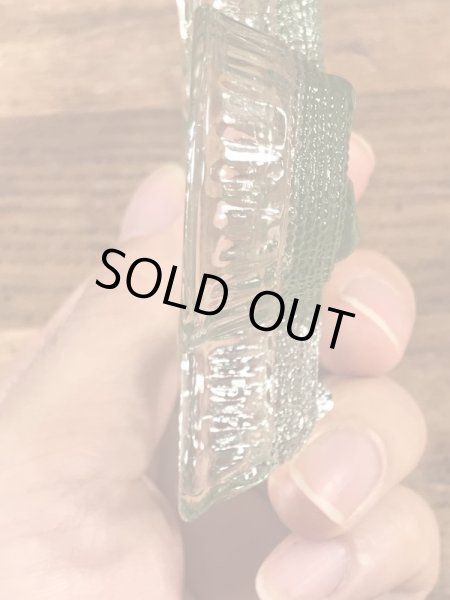 トランプのクローバーの形のヴィンテージアシュトレイ