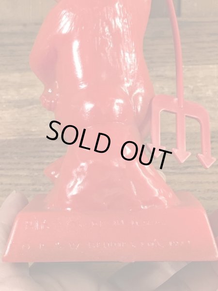 R. & W.Berries社製のレッドデビルのヴィンテージメッセージドール