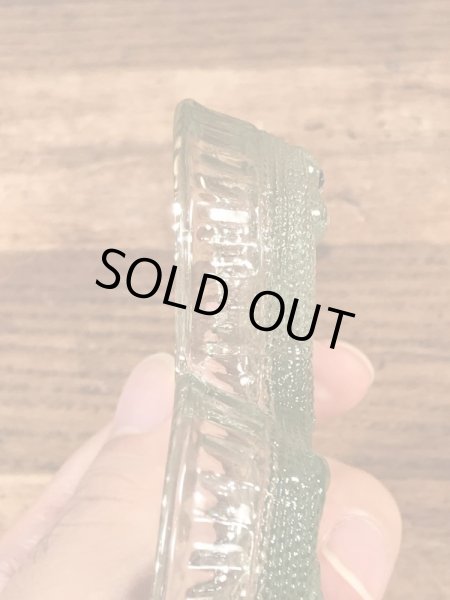 クローバーのガラス製のビンテージ灰皿