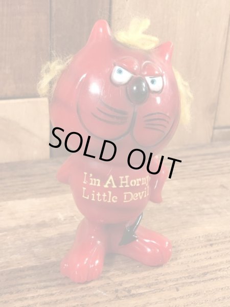 レッドデビルの猫のビンテージメッセージドール