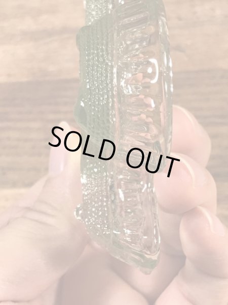 トランプのクローバーの形のヴィンテージアシュトレイ