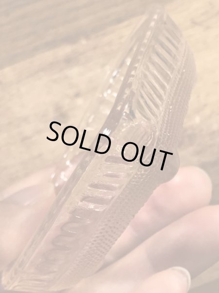 トランプのハートの形のヴィンテージアシュトレイ