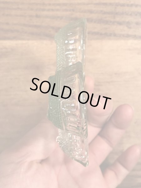 クローバーのガラス製のビンテージ灰皿