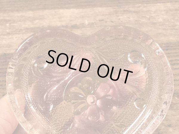 ハートの形のガラス製のビンテージ灰皿