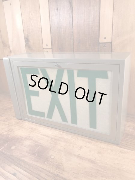 Exitのファイバーグラスのビンテージライトアップサイン