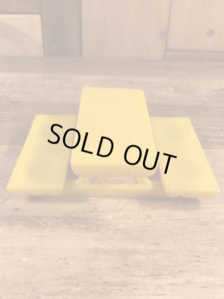 ウィーブルズのベンチのビンテージトイ