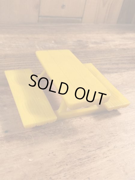 ウィーブルズのベンチのビンテージトイ