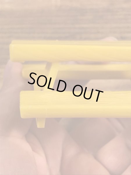 ウィーブルズのベンチのビンテージトイ