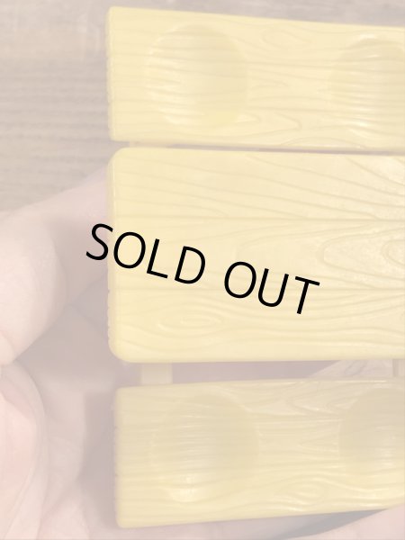 ウィーブルズのベンチのビンテージトイ