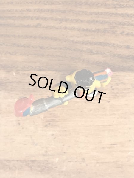 セサミストリートのバートのビンテージPVC製フィギュア