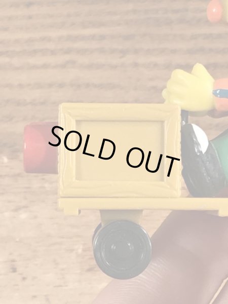 セサミストリートのバートのヴィンテージPVCフィギュア