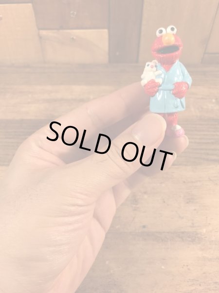 セサミストリートのエルモのヴィンテージPVCフィギュア