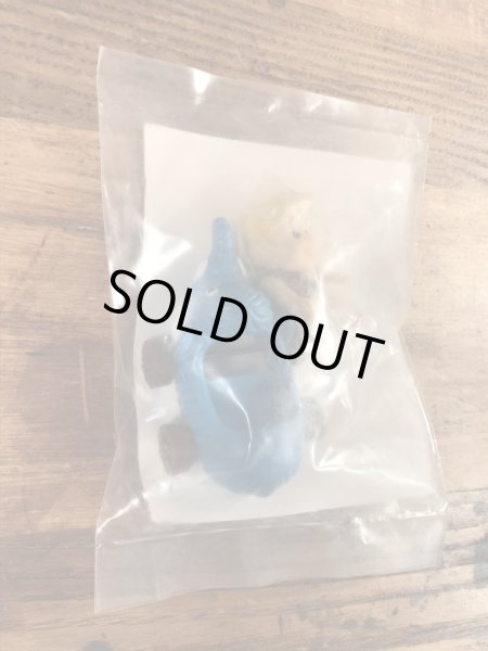 フリントストーンのバーニーのビンテージミールトイ