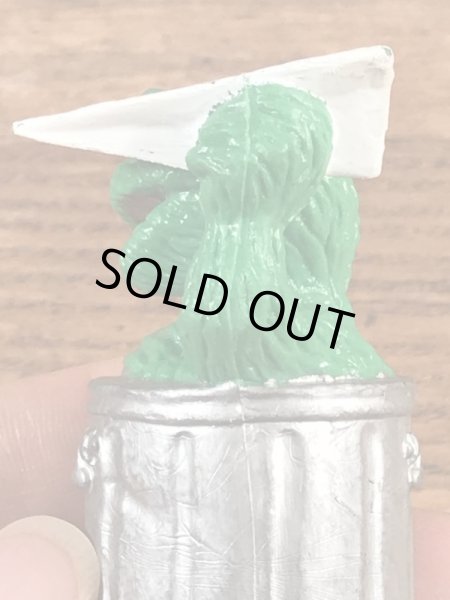 セサミストリートのオスカーのビンテージPVC製フィギュア