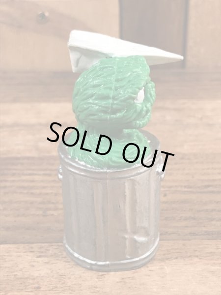 セサミストリートのオスカーのビンテージPVC製フィギュア