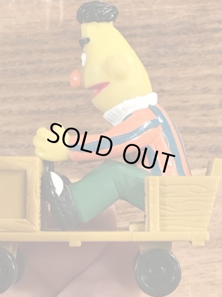 セサミストリートのバートのビンテージカートイ