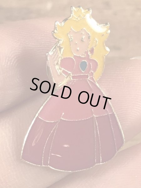 スーパーマリオのピーチ姫のヴィンテージピンズ