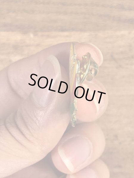 スーパーマリオのパックンフラワーのビンテージピンズ