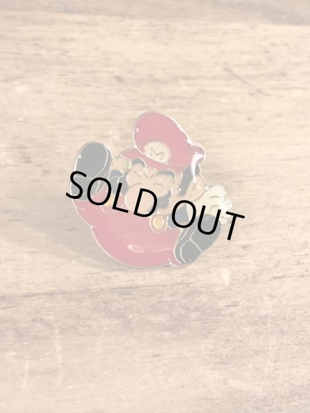 スーパーマリオブラザーズのエナメル加工のビンテージピンバッチ