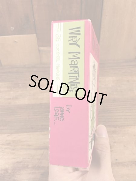 酔っ払いのイラストが描かれたヴィンテージペーパーナプキン