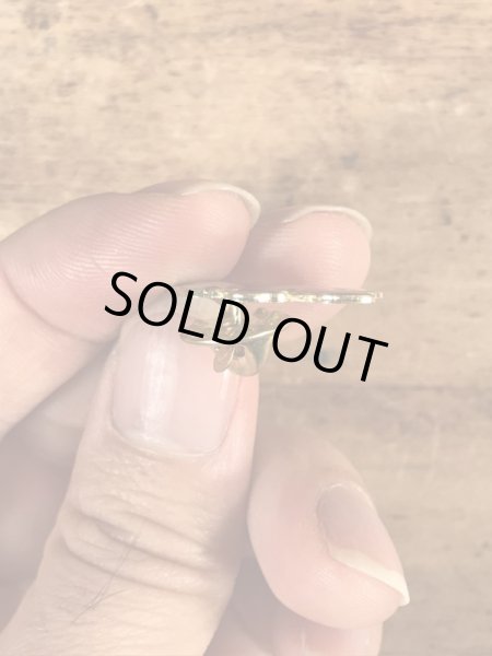 スーパーマリオのチェッカーズフラッグのヴィンテージピンズ