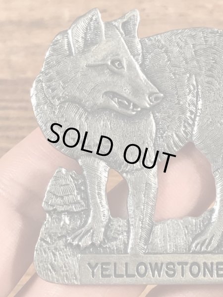 イエローストーンのオオカミのビンテージマグネット