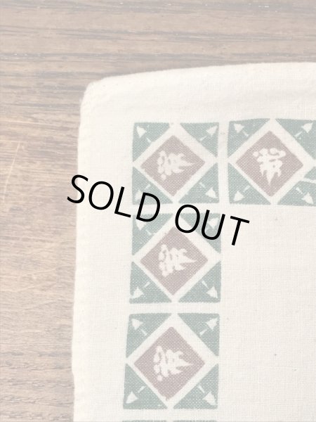 アドバタイジングキャラクターのスモーキーベアのヴィンテージバンダナ