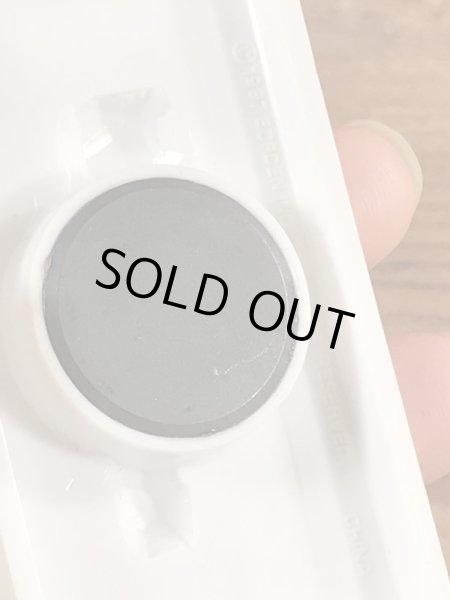 企業キャラクターのクラッカージャックのビンテージマグネット