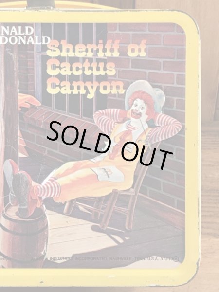 マクドナルドのブリキ製のビンテージランチボックス