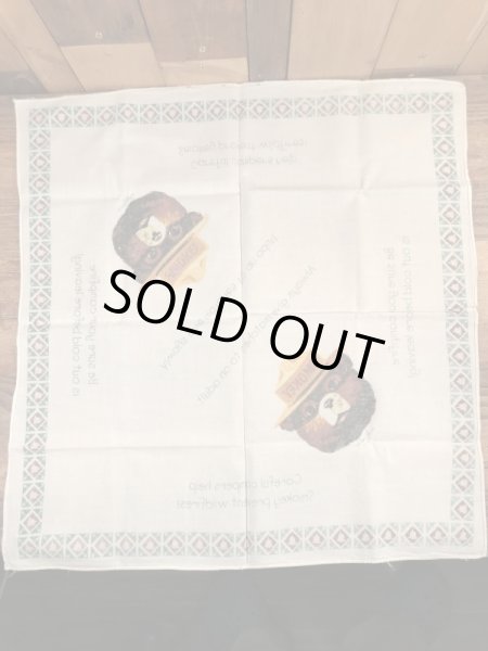 企業キャラクターのスモーキーベアのビンテージバンダナ