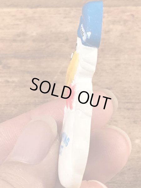 ピクルスのアドバタイジングキャラクターのヴィンテージマグネット