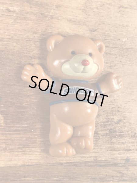 企業キャラクターのスニッカーズベアのビンテージマグネット