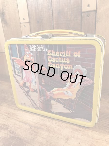 マクドナルドのブリキ製のビンテージランチボックス