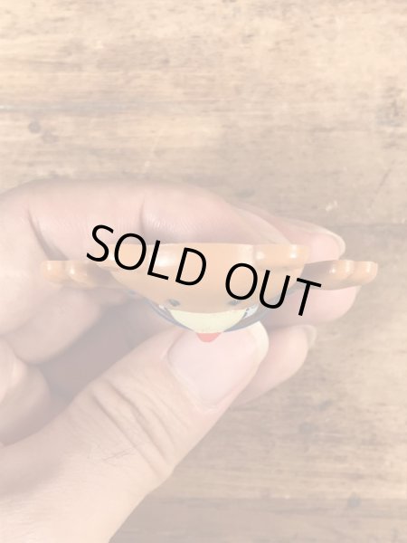 アドバタイジングキャラクターのスニッカーズベアのヴィンテージマグネット