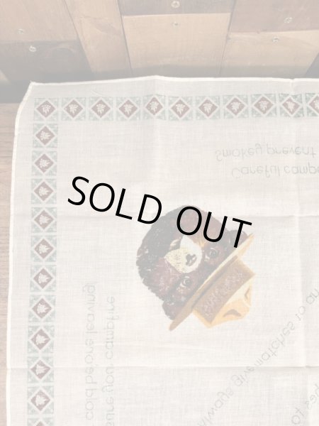 企業キャラクターのスモーキーザベアのヴィンテージバンダナ