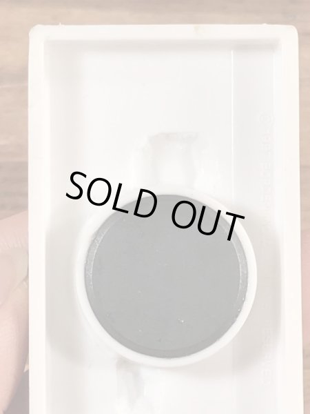 企業キャラクターのクラッカージャックのビンテージマグネット