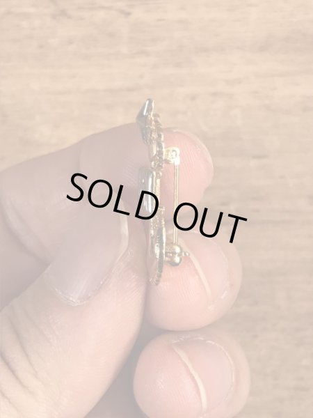 ミリタリーのUSネイビーのビンテージピンバッジ