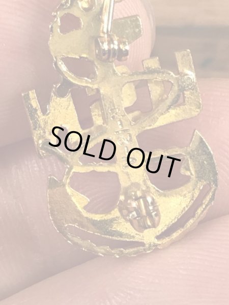 ミリタリーのUSNのヴィンテージピンバッチ