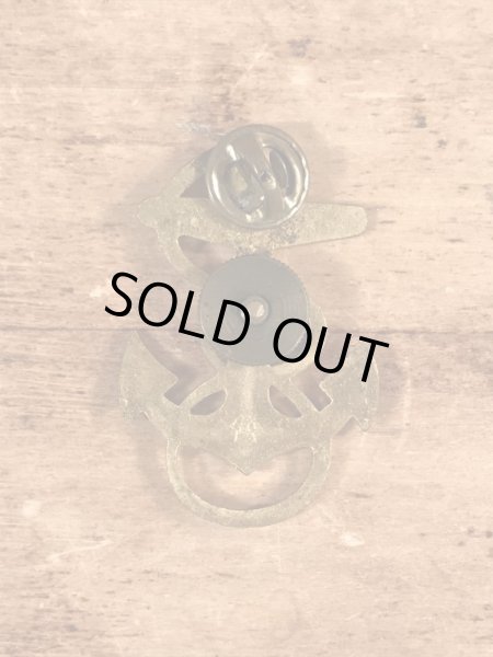 USNのアンカーのヴィンテージピンバッチ