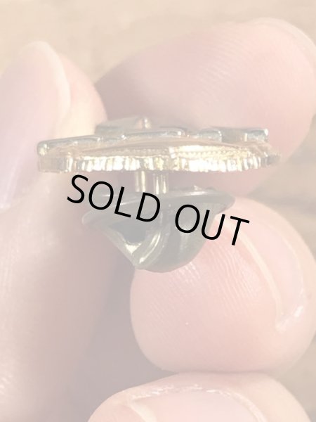 ミリタリー物のUSネイビーのビンテージピンバッチ