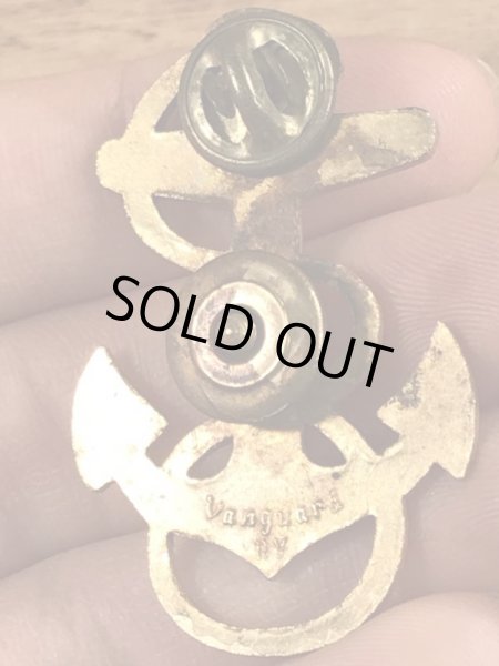 USNのアンカーのヴィンテージピンバッチ