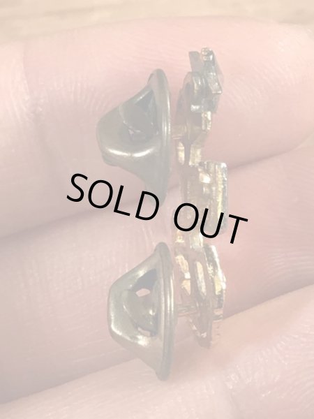 ミリタリー物のUSNのビンテージピンバッジ