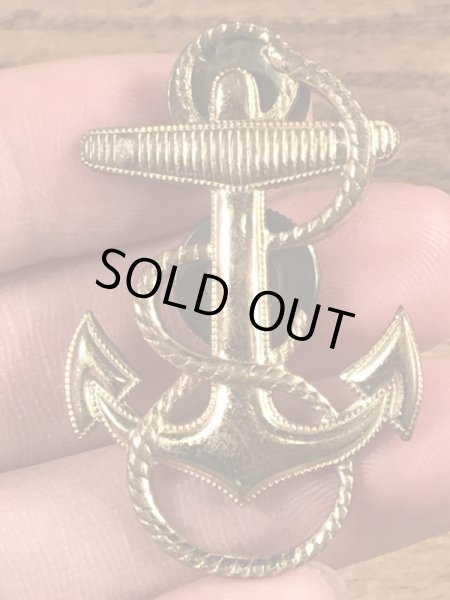 USNのアンカーのヴィンテージピンバッチ