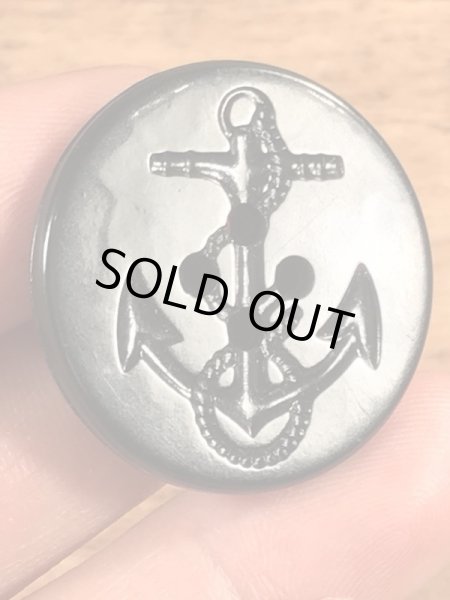 USネイビーのPコートのビンテージボタン