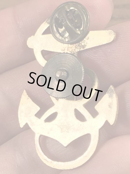 USNのアンカーのヴィンテージピンバッチ