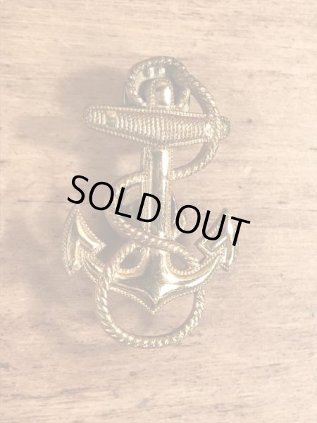 USネイビーのアンカーのビンテージピンバッジ