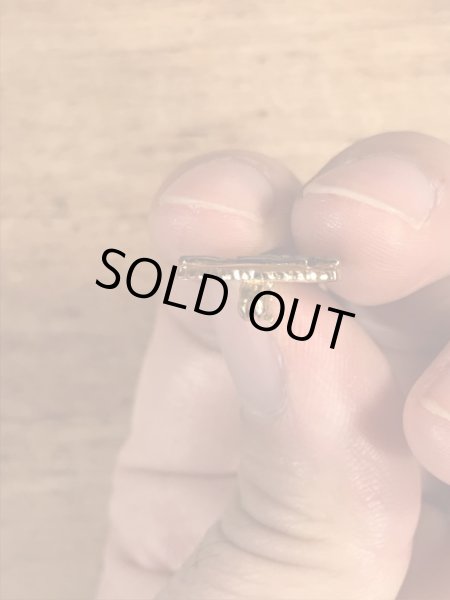 ミリタリーのUSNのヴィンテージピンバッチ