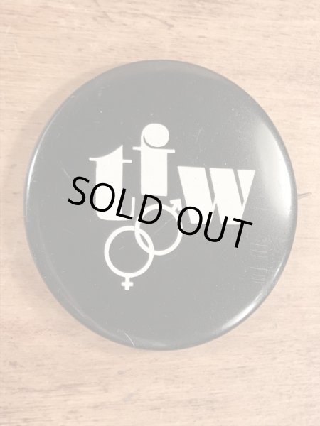 Female and Male TFWが描かれたビンテージ缶バッジ